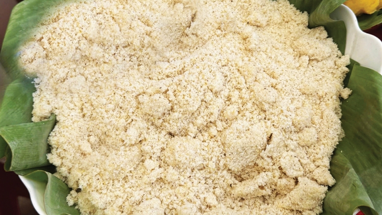 BƯA BẮP NỬNG CÚA PỈ NOỌNG CẦN MÔNG