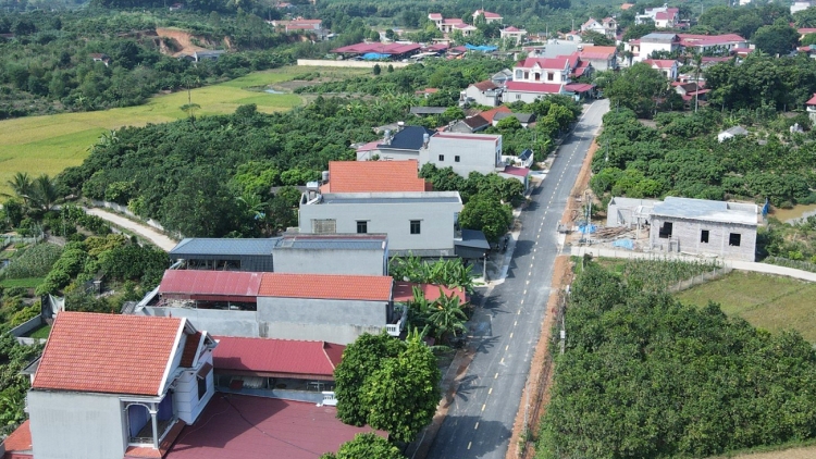 THẮN PHẠT TÓI XÁU CẦN TẨƯ 18 PI PÂY TỤP CỌN CẦN ĐAI SLE CHENG AU CÚA