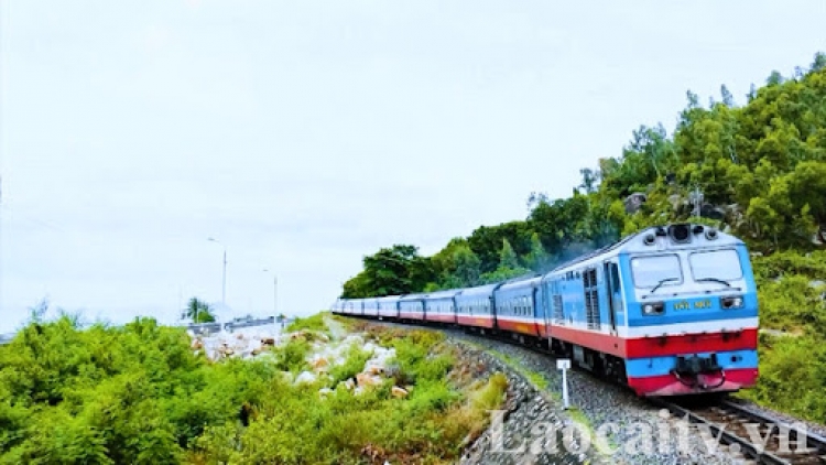  Ngon tô thứ 5 mự 6 căm bườn 3 pì 2025- Lao Cài khâng chấp năm pưng nả vịa khặn khang hẳư dự án xểm tang xè tau hoả len văn