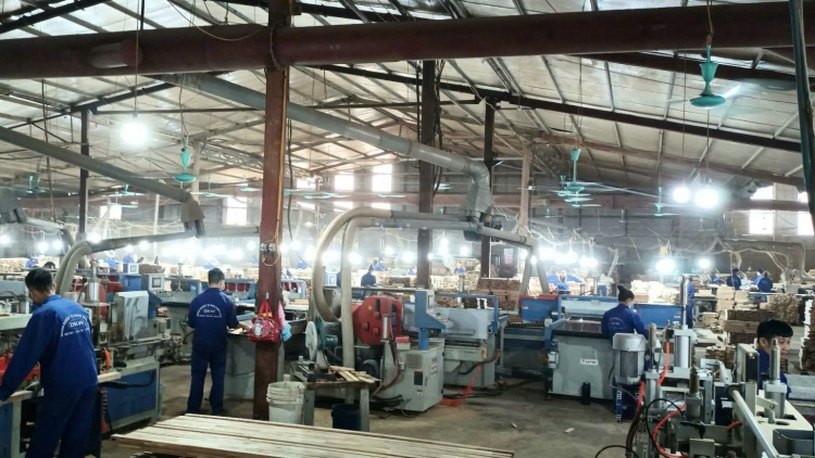 Ngon tô thứ 6 mự  căm bườn 4 pì 2025 – Yền Bái chấp năm pưng luông pùn vạy nhẳn pao luông pùn mả khày Chính phủ giào hẳư