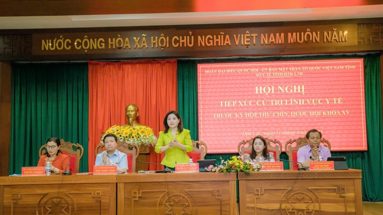Bơngai tăh hla Đắk Lắk apĭnh hơmet pơ ‘lơ̆ng tơhlăk tơhlĭn lơ̆m tơdrong jang pơgang 