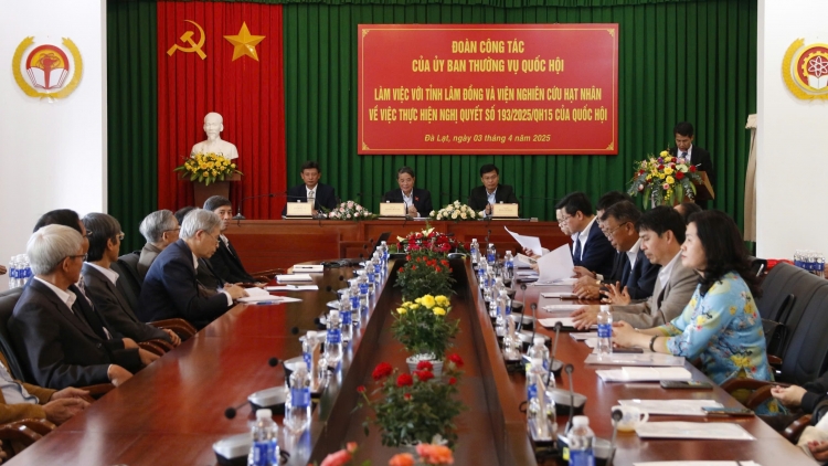 Kuăn pơlê Tây Nguyên vâ ‘nâi plĕng khât mâu tơdroăng ki nếo dêi tơnêi têa