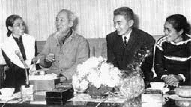 Bi mni kơ Awa Hô 