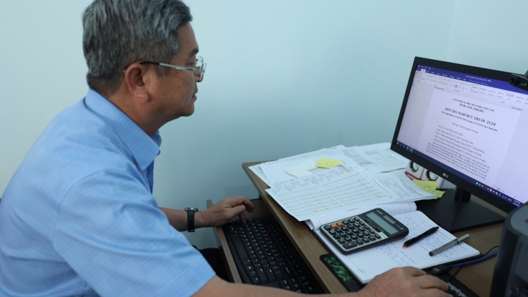 Jơnum min mơnuih ƀôn sang tơring čar Dak Lak pok pơhai jơlan hơdră, djru kơ bruă dăp glăi sang bruă kơnuk kơna 