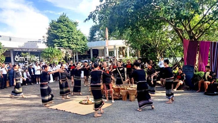 Mơak pơbưp ƀô̆ mơta