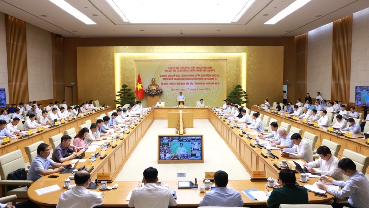 Tât nar 27/7 jut ngih rông mpông sat an nuĭh geh soan đah cách mạng  