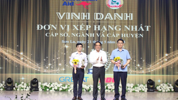  Sơn La phì đâuz coiz thiuz hành chính cáp puổn  phát hiáng hiàng thzun