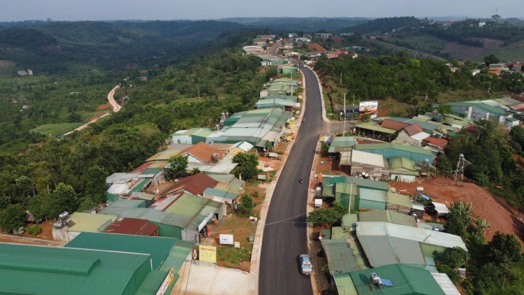 Pơtối rak ki tơƀrê dêi mâu Tơdroăng pơkâ dêi  tơnêi têa  a tíu tơkăng kong Lâm Đồng