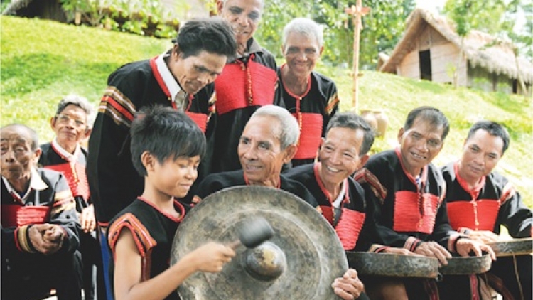 Trâm dêi rơpó pơla kong ƀă têa kơxĭ