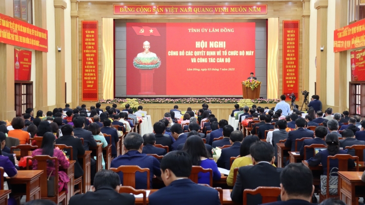 Lâm Đồng tơbleăng pơkâ tơkŭm mâu kăn ƀă mơngế pêi cheăng ki nếo