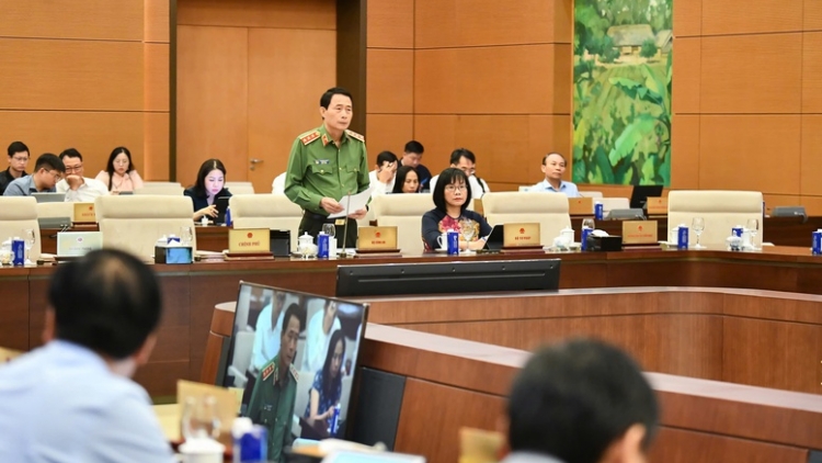 RAHRA BREI SAMAR DRAH, DUAH THAU HUKUM KHIK DI DREI