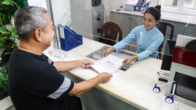 UB BHAP BINI BAN RAYA HO CHI MINH MBOH BRUK KHIK IEK DI KARJA HU PAGLAONG