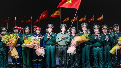 Quàn ziếu nản Bộ Quốc phòng tzấu tzéng sỉ tào táo duấn kuaz