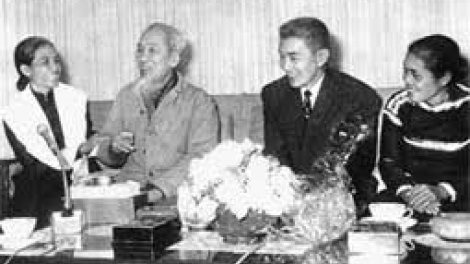 Bi mni kơ Awa Hô 