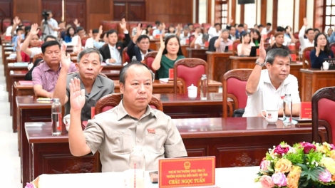 Gia Lai jơh nùs bơsong broă cau lơh broă mờ phan bơna dà lơgar tàm rơndăp tăp sèng mpồl lơh broă sră nggal gơnoar atbồ kấp sàh  