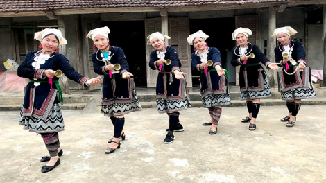 Lầy tzình thzáng ca páo dung thứ 6 hoi 23/5/2025