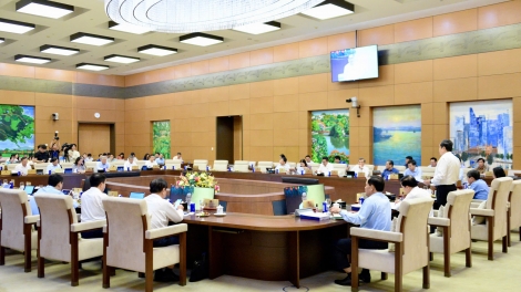 Uỷ ban Rnâng kan Quốc hội rgop nau mpeh nau rgâl Hiến pháp
