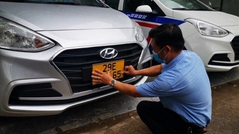 BHAP BINI SALIH PAPAN LEK TAKA SO HA OH HADEI DI PAGAM TINH, BAN