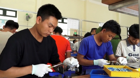 Gziáo pủi công tzấu pun miền ghez inz: tẩu công tzấu