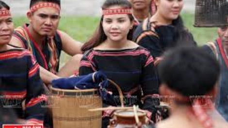 Ba ối dê̆ Dam Teang