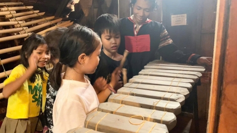 Tơlơi pơhing phrâo - Hrơi năm, lơ 28-6-2025