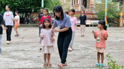 វគ្គបង្រៀនរបាំខ្មែរ រក្សាដួងព្រលឹងជាតិតាមរយៈក្បាច់រាំ