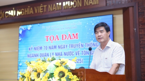 Tơtrŏng tơleăng mâu tơdroăng hdroâng kuăn ngo, tơdroăng loi tĭng tiô khôp ing xiâm rêi pơlê pla