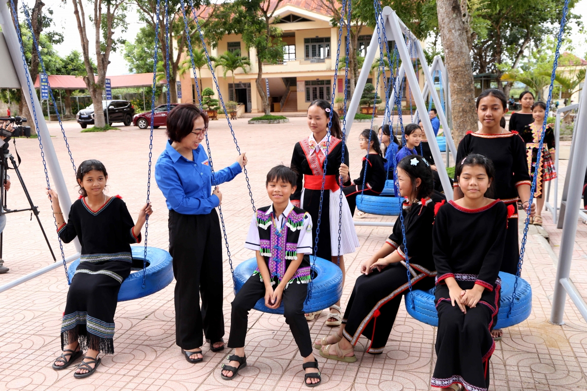 Đing nao bơwih brơi kơ čơđai muai kual asuek, ataih pioh hơdôm hrơi pơdơi sit nik tŭ yua