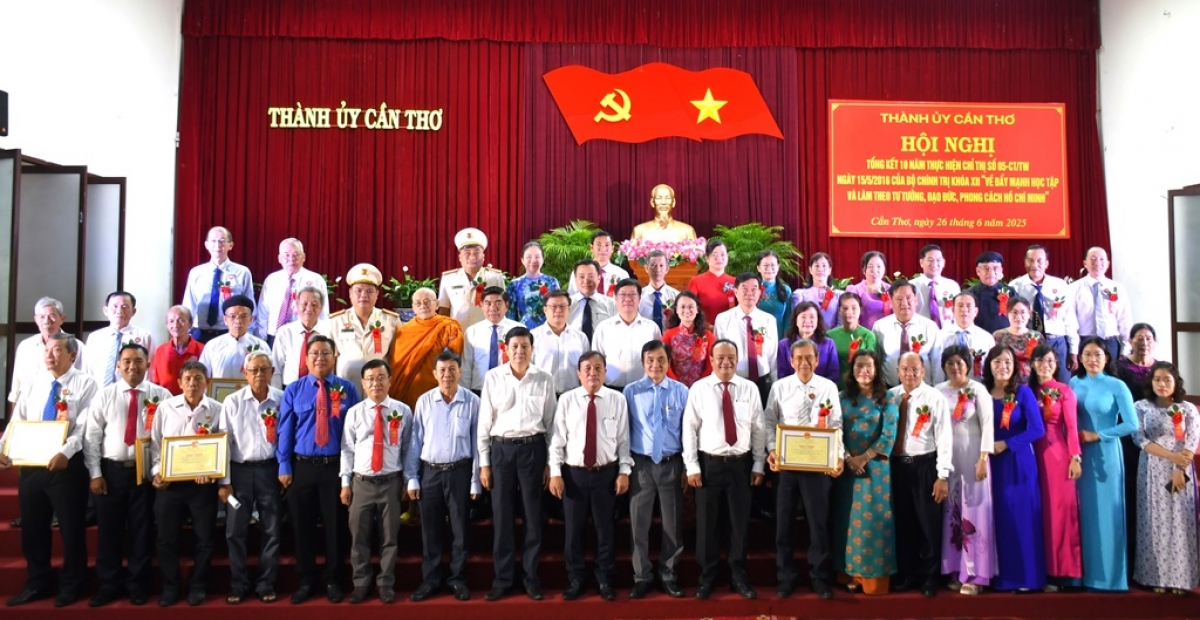 Dom urang naih gheih bac megru ngak tui Wa Ho