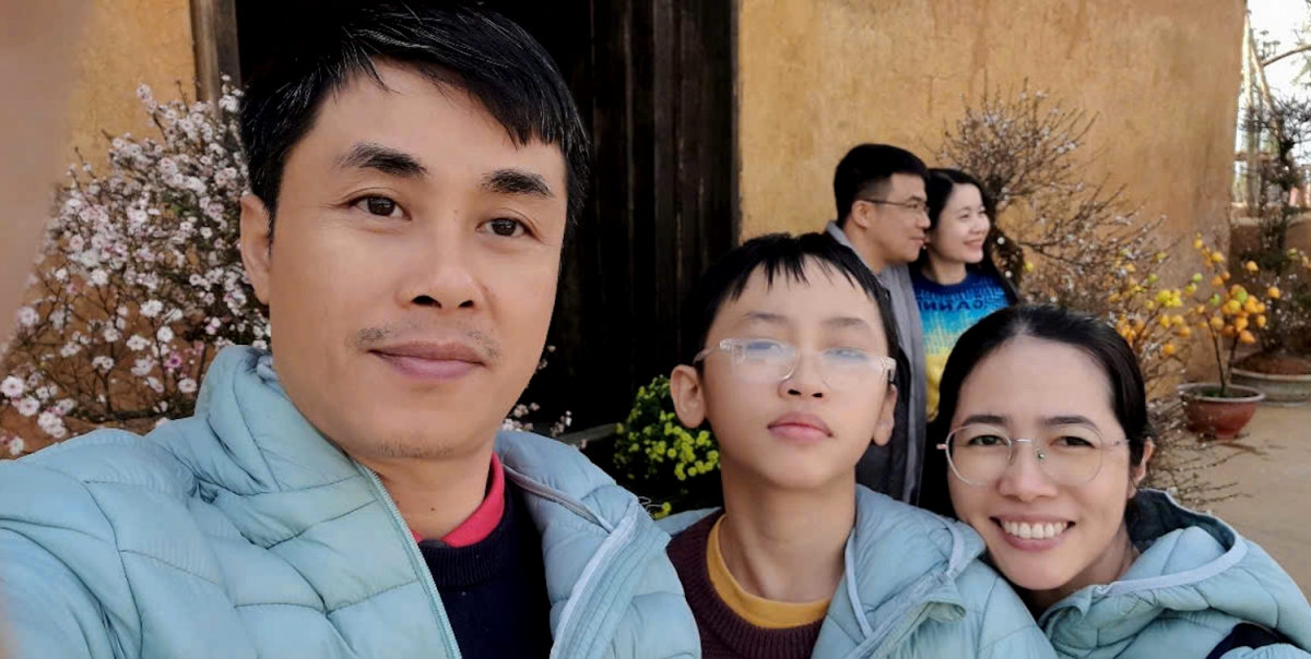 Mâu roh ki prôk lăm dêi rơpŏng hngêi gum mâu ngế tung rơpŏng thăm rế mơjo pâ dêi pó