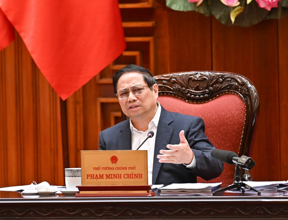 Pôa Phạm Minh Chính, Ngế pro xiâm hnê ngăn tơnêi têa pơkuâ roh hôp