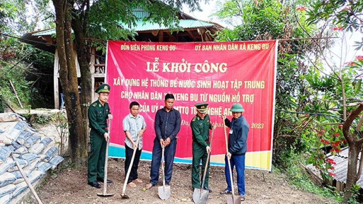 Khởi công xây dựng 10 bể nước sinh hoạt cho nhân dân xã biên giới Keng Đu