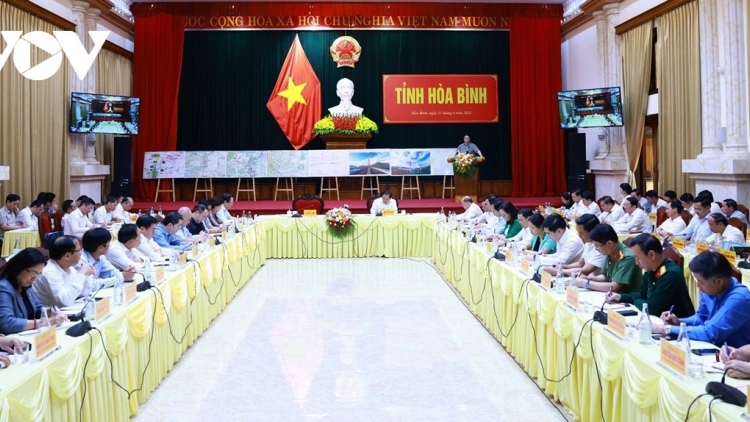 Thủ tướng Phạm Minh Chính bơ̆ jang hăm Kơdră chĕp pơgơ̆r Đảng dêh char Hòa Bình