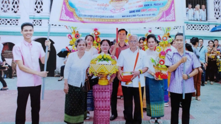  បុណ្យកឋិនទានជាបវេណីព្រះពុទ្ធសាសនា ជាលំនាំវប្បធម៌ដ៏ល្អរបស់ខ្មែរយើង។