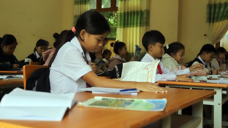 Quảng Nam đầu tư phát triển giáo dục miền núi