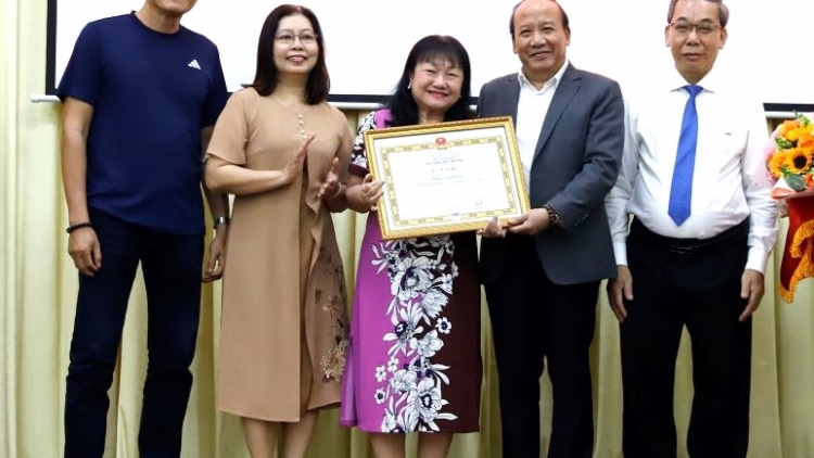 Phát thanh tiếng Chăm: 20 năm giữ gìn và phát triển