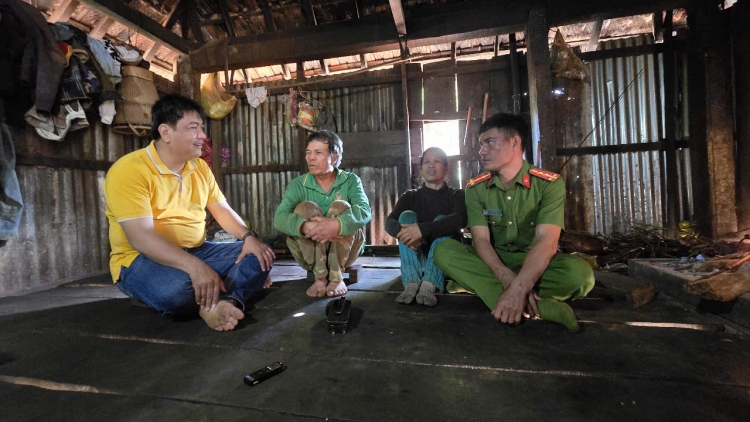 Loạt bài: Hành trình từ lầm lỡ trở về với buôn làng - Bài 1: Hồi ức những ngày lạc lối