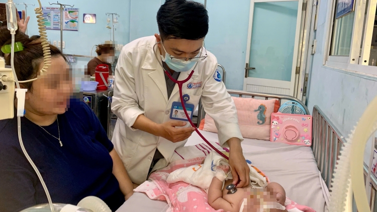 Jĭ grŏnh đei ƀôh lanh să, ƀak si roi tơbăt lê̆ hơdrol găh tơdrong “Ưh kơ 'meh ăn ƀet vaccine"