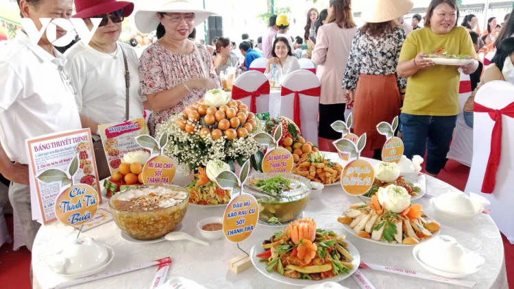 ម្ហូបអាហារ១៣៥មុខមានវត្ថុធាតុដើមពីផ្លែម៉ាក់ប្រាង