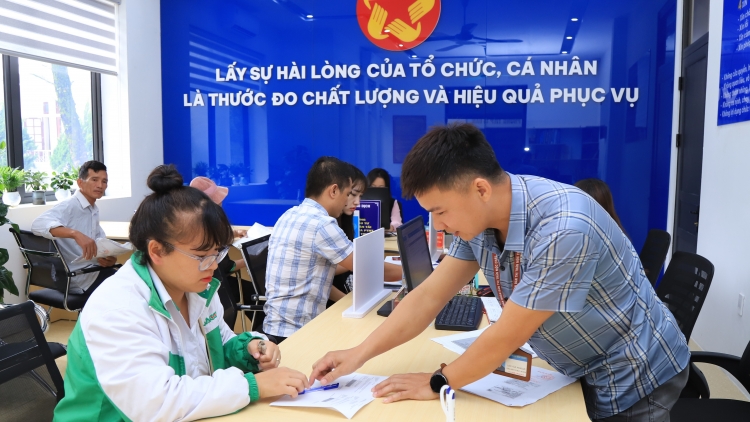  Ngon tô thứ 6 mự 06 căm bườn 6 pì 2025- Sơn La cằm quyết, chang ngắm pùn cuồng vịa piến pành hành chính hôm phân púc pua mả khày kinh tế
