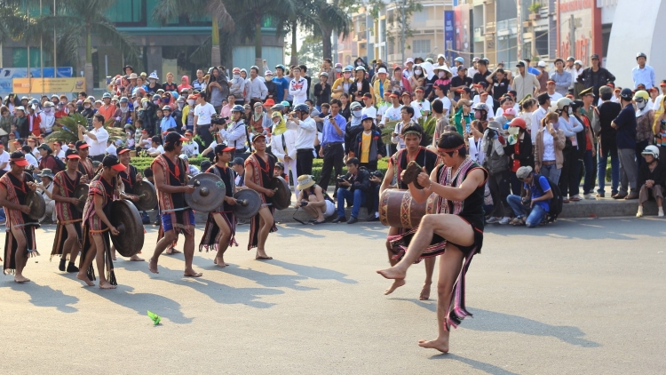 Um ai tơdrong hơrih