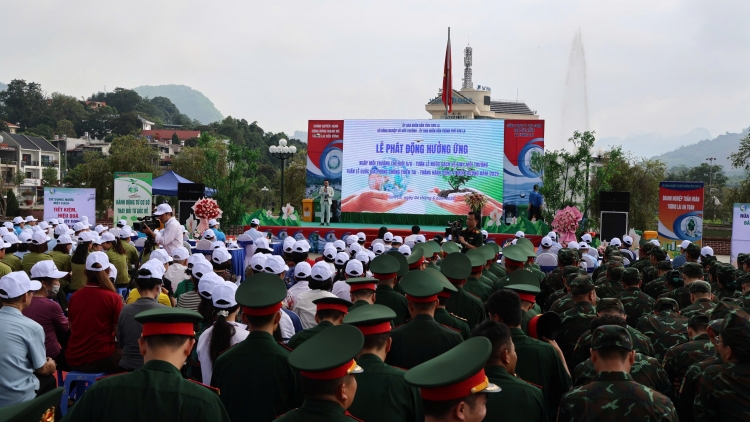 Quam kháo phổng Tày Bắc thứ 5 mự 05 căm bườn 6 pì 2025