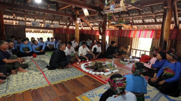 Jăk siam knhuah dhar kreh Mo Mường ti Dak Lak