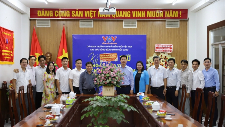 ពត៌មាន ម៉ោង ១៥