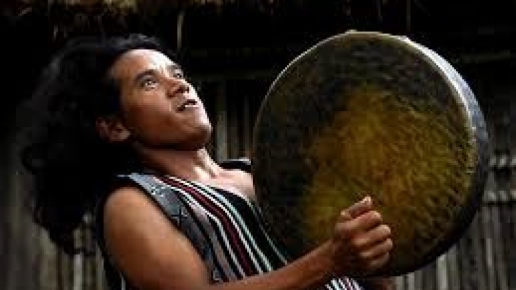 Jơnau yal yau kòn cau H’Rê “Klau Kon Tung”
