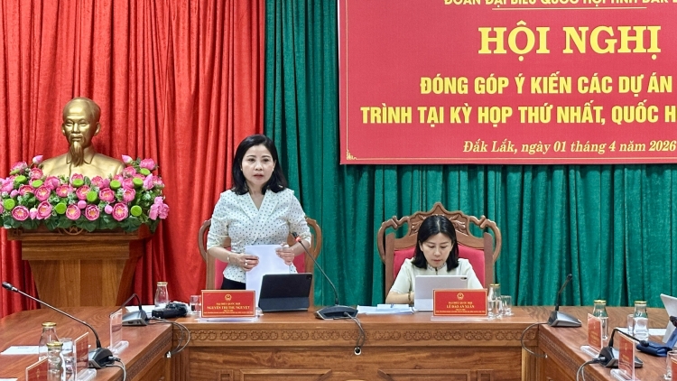 Càr Dăk Lăk tă pơgồp jơnau đơs uă rơndap lơh adat boh lam yal Quôk hội khoă XVI in