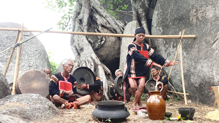 Gia Lai: Bi klin lu knhuah dhar kreh, lŏ mjhar klei thâo bi mguôp prŏng