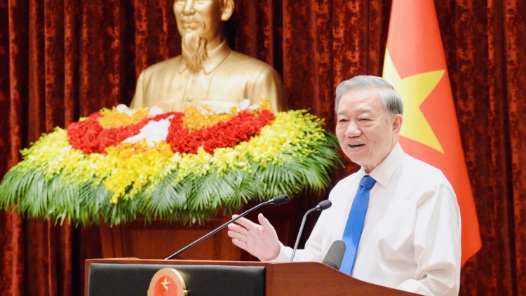 Khua gĭt gai Đảng, Khua Lăn čar Tô Lâm drông phung khua mduôn, khua ƀuôn, phung thâo mbruă, phung mâo kơhưm êdah êdi hlăm kluôm ala