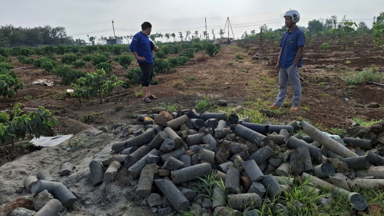 Tây Nguyên: Cuộc "truy đuổi" nước ngầm không hồi kết giữa cao điểm mùa khô
