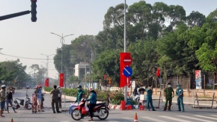 Jalan roya ban raya HCM - Tây Ninh: Sa jalan kinh tế đối ngoại